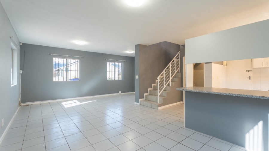 To Let 3 Bedroom Property for Rent in Paarl North Western Cape